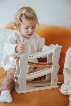 Label Label Nougat Houten Autobaan LLWT-34406 -Winkel Voor Babyproducten label label nougat houten autobaan llwt 34406 6