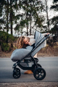 Momi Miya Grey Wandelwagen WOSP00032 -Winkel Voor Babyproducten momi miya wandelwagen wosp00031 23